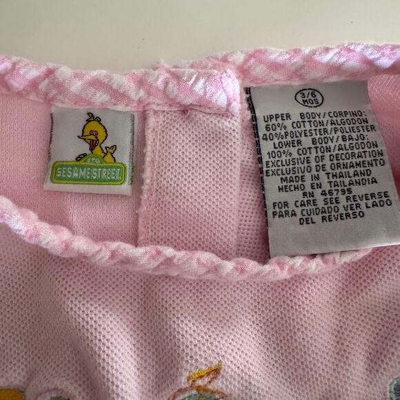 Vintage Sesame Street Pink Gingham Bubble Romper 3-6M Baby Embroidered Elmo Zoe - Picture 2 of 7